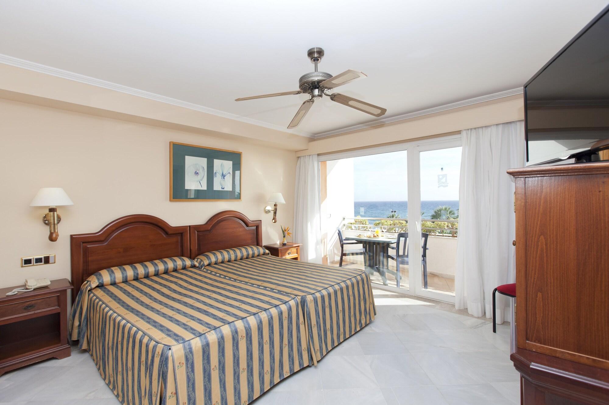 Marbella Playa Hotel Bagian luar foto