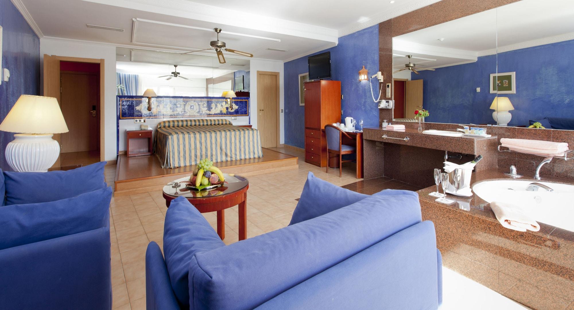 Marbella Playa Hotel Bagian luar foto