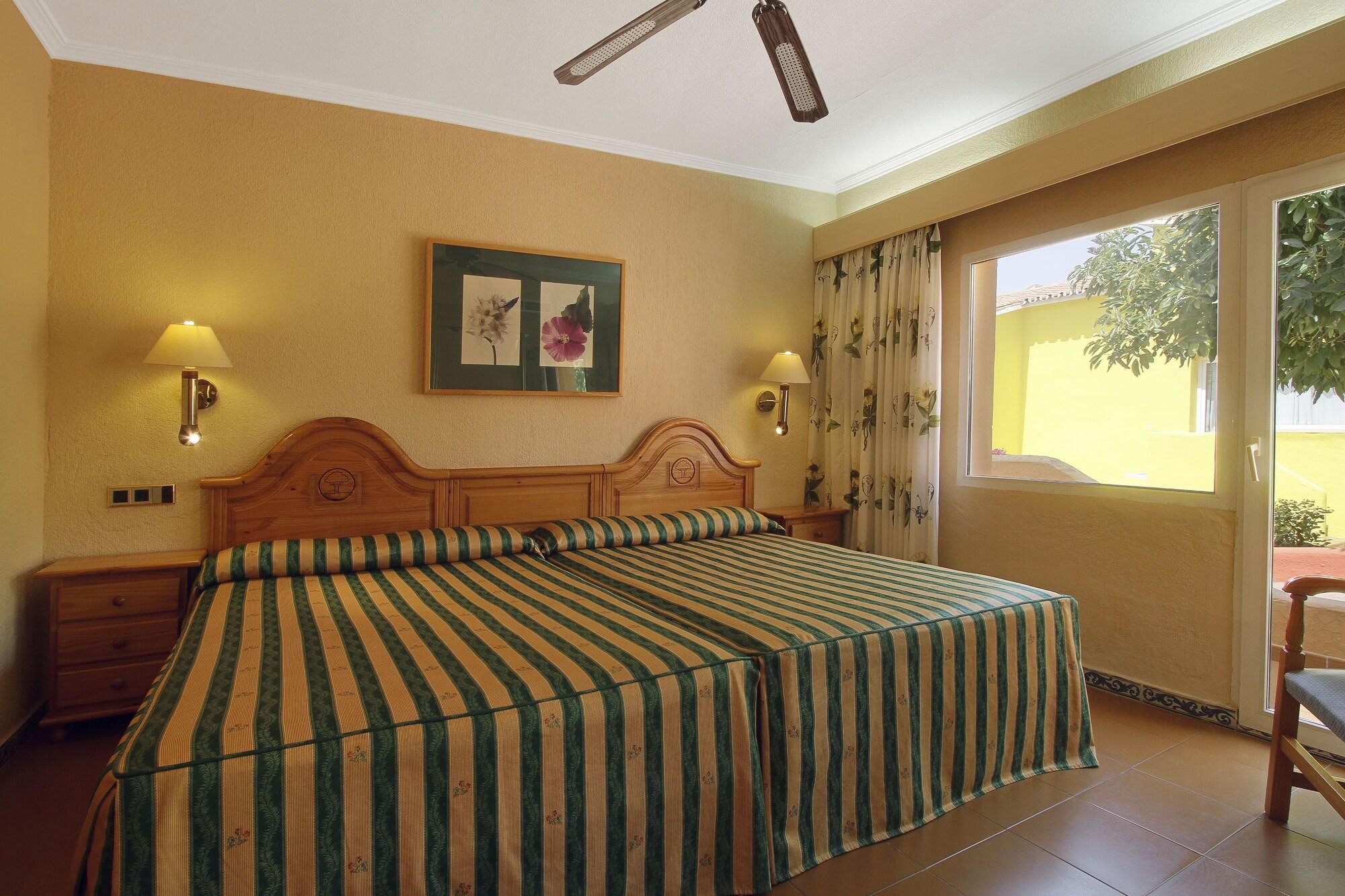 Marbella Playa Hotel Bagian luar foto